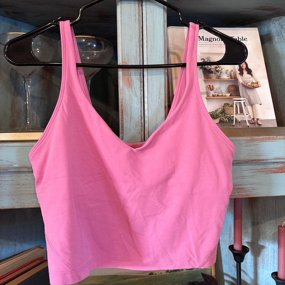 Lulu crop tank size 10 pink - Picture 5 of 7
